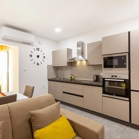 Modern & Lovely - Prime Location * Saint Julian's