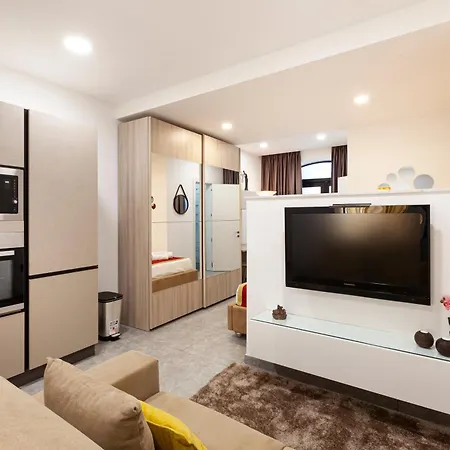 Apartment Modern & Lovely - Prime Location *