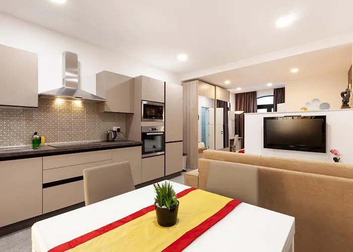 Modern & Lovely - Prime Location Daire *